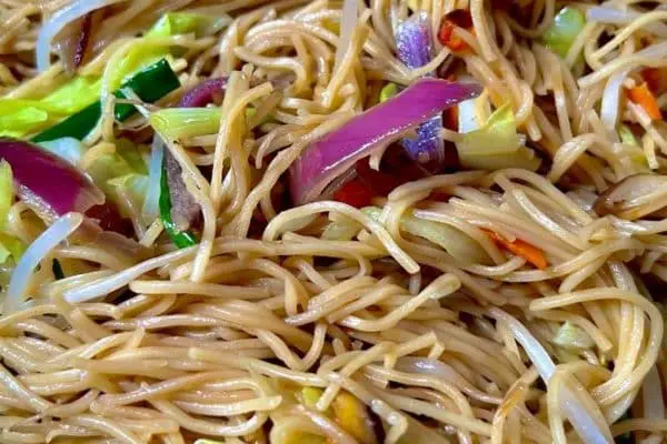 dry vegetable chow mein