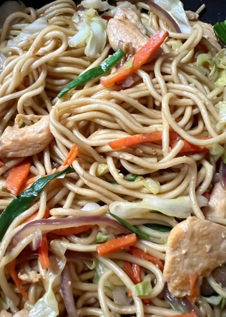 chicken chow mein