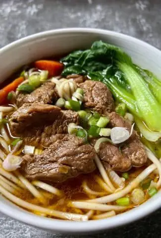 Taiwanese braised beef noodle soup