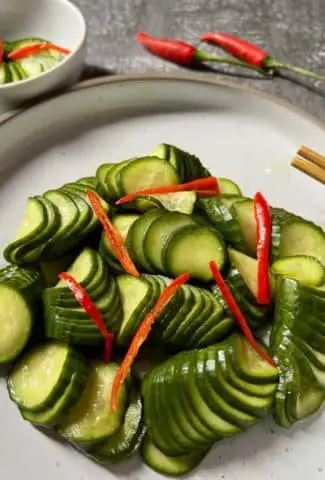 marinated cucumbers salad-Vinegar with sugar