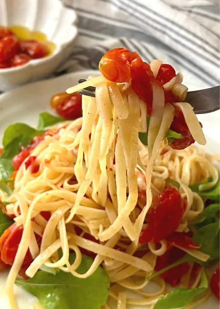 cherry tomato pasta-1