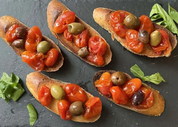 Bruschetta Bread With Tomato Confit-1