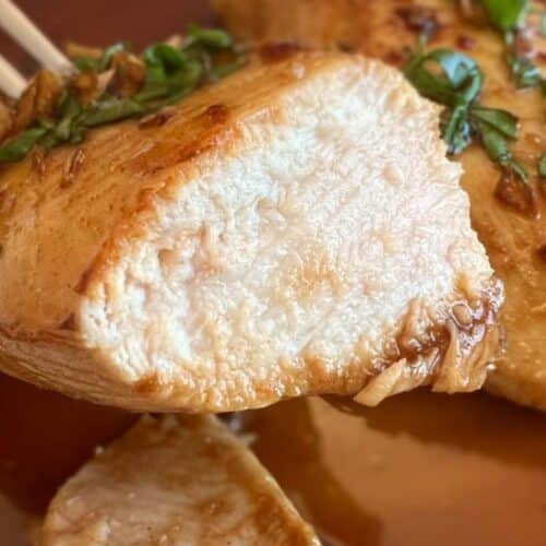 Honey Garlic Chicken Breast - Skillet Sous Vide - trychinesegoodies.com
