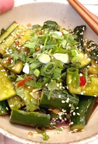 spicy smashed cucumber