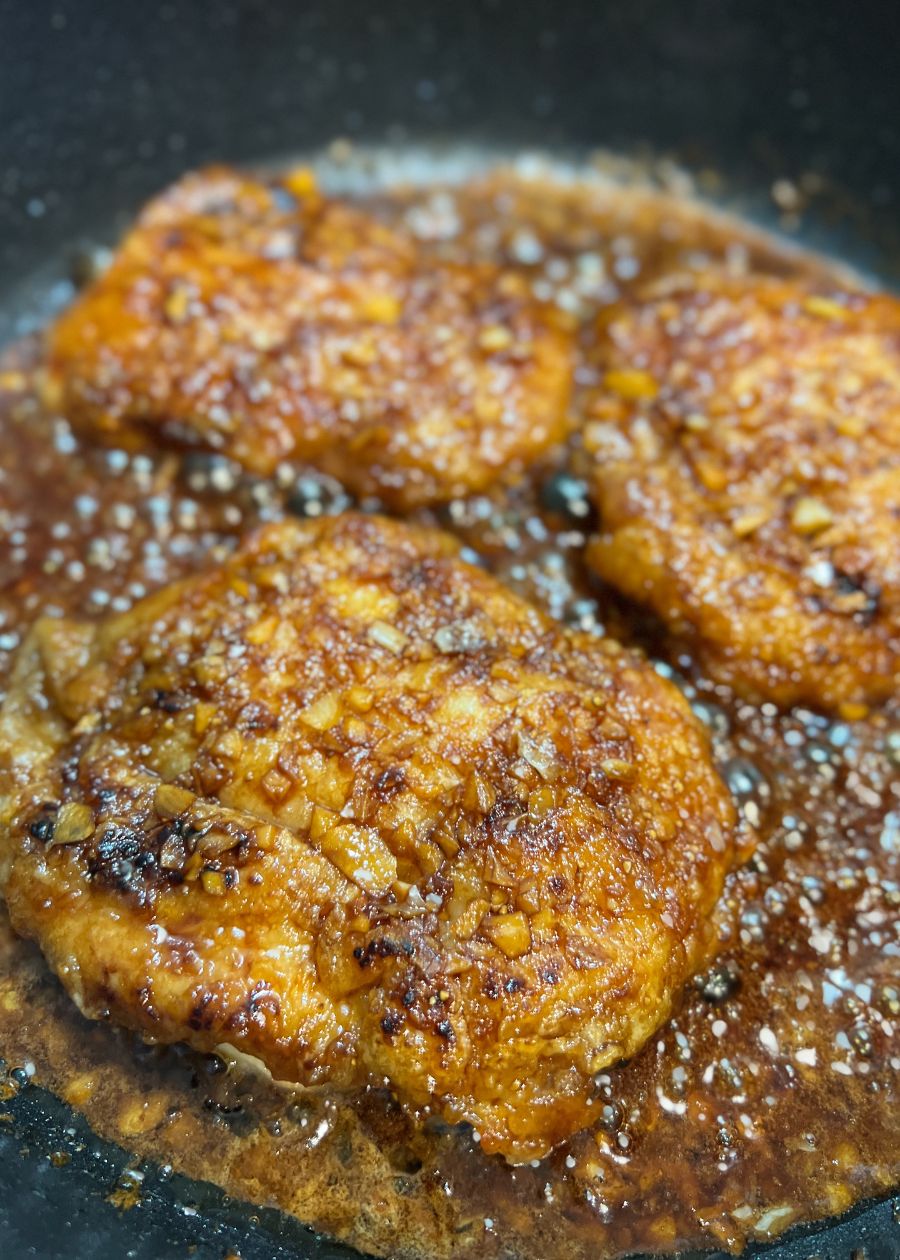 Easy Honey Garlic Soy Chicken - 15 Minutes - trychinesegoodies.com