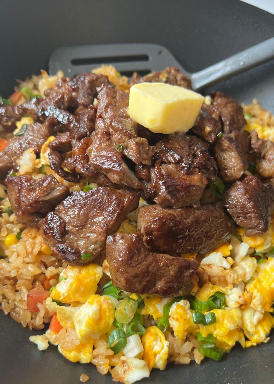 Steak Fried Rice - Easy 20 Minutes Meal - trychinesegoodies.com