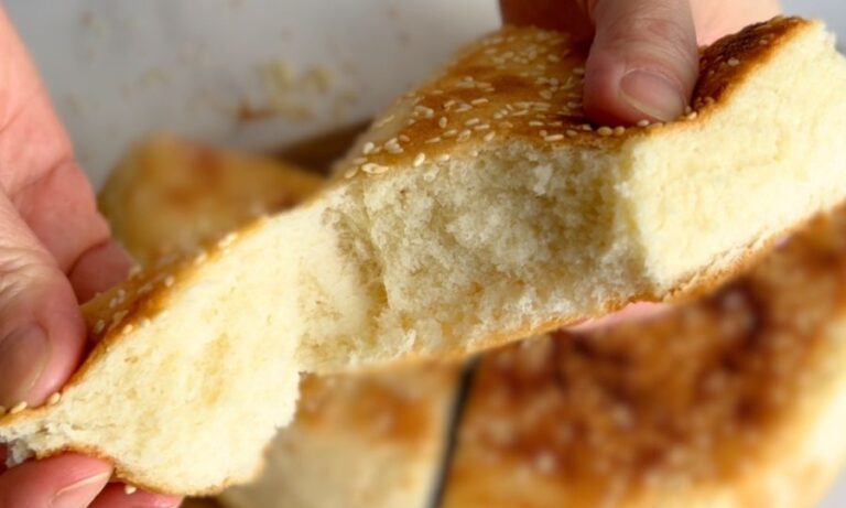 No Knead, 3 Ingredients Frying Pan Bread (No Oven) - trychinesegoodies.com