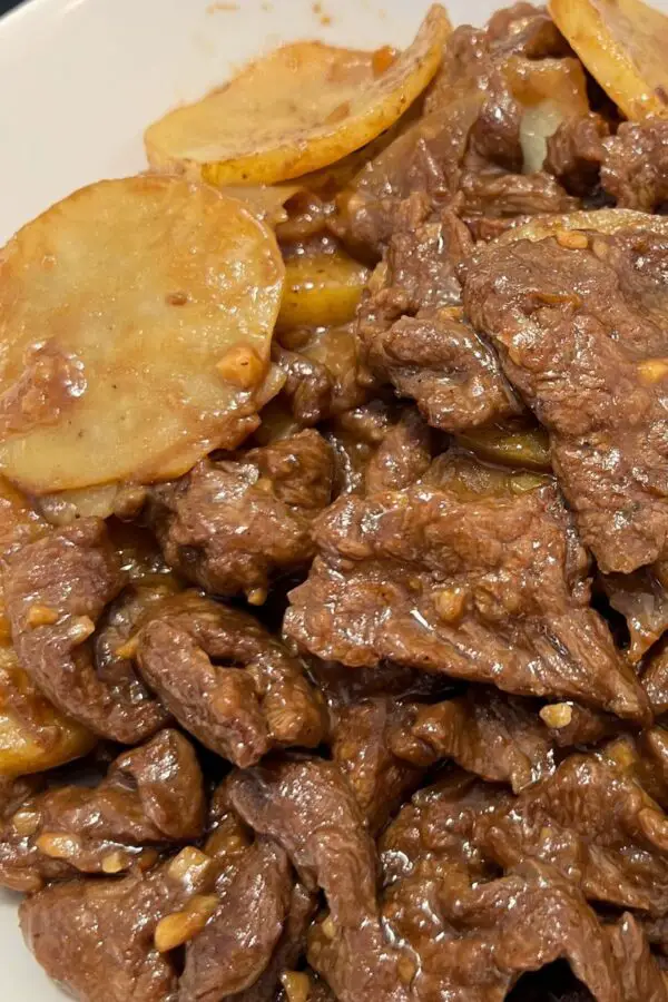 Beef stir fry with potato